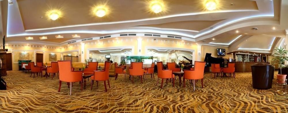 Golden Dragon Hotell Bishkek Exteriör bild